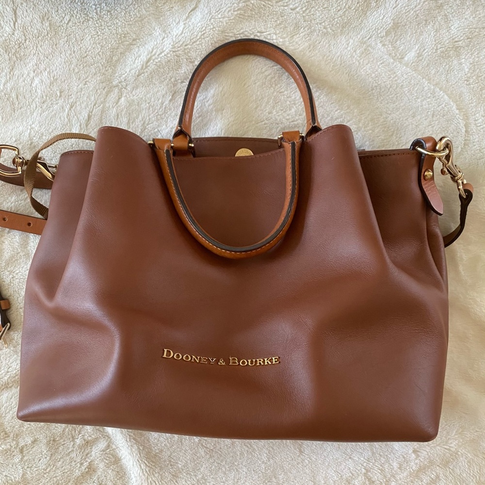Dooney & Bourke bag
